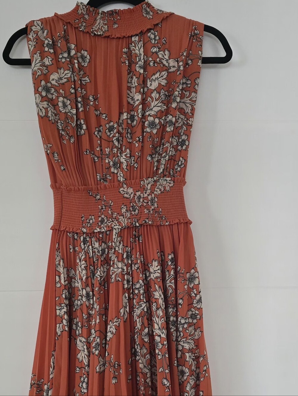 Nanette Lepore Pleated Midi Floral Sleeveless Orange Dress Size 2 Flowy